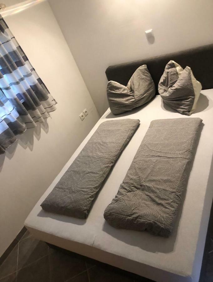 Apartments Tommi 德拉马利 外观 照片